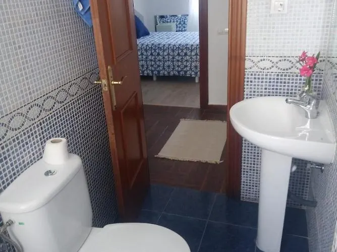 Centrico De Dos Dormitorios, Amplio Y Luminoso * Plasencia